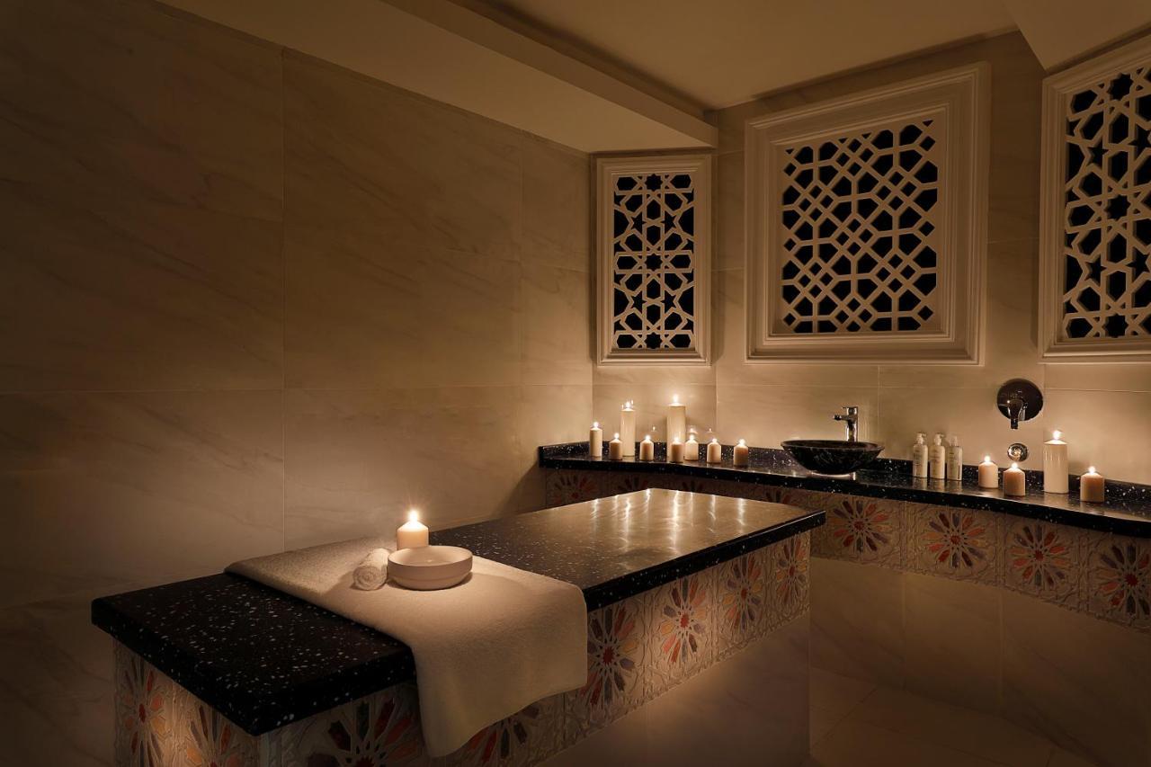 Hotel Voco Al Khobar By Ihg Exterior foto The Royal Spa at The Royal Mirage