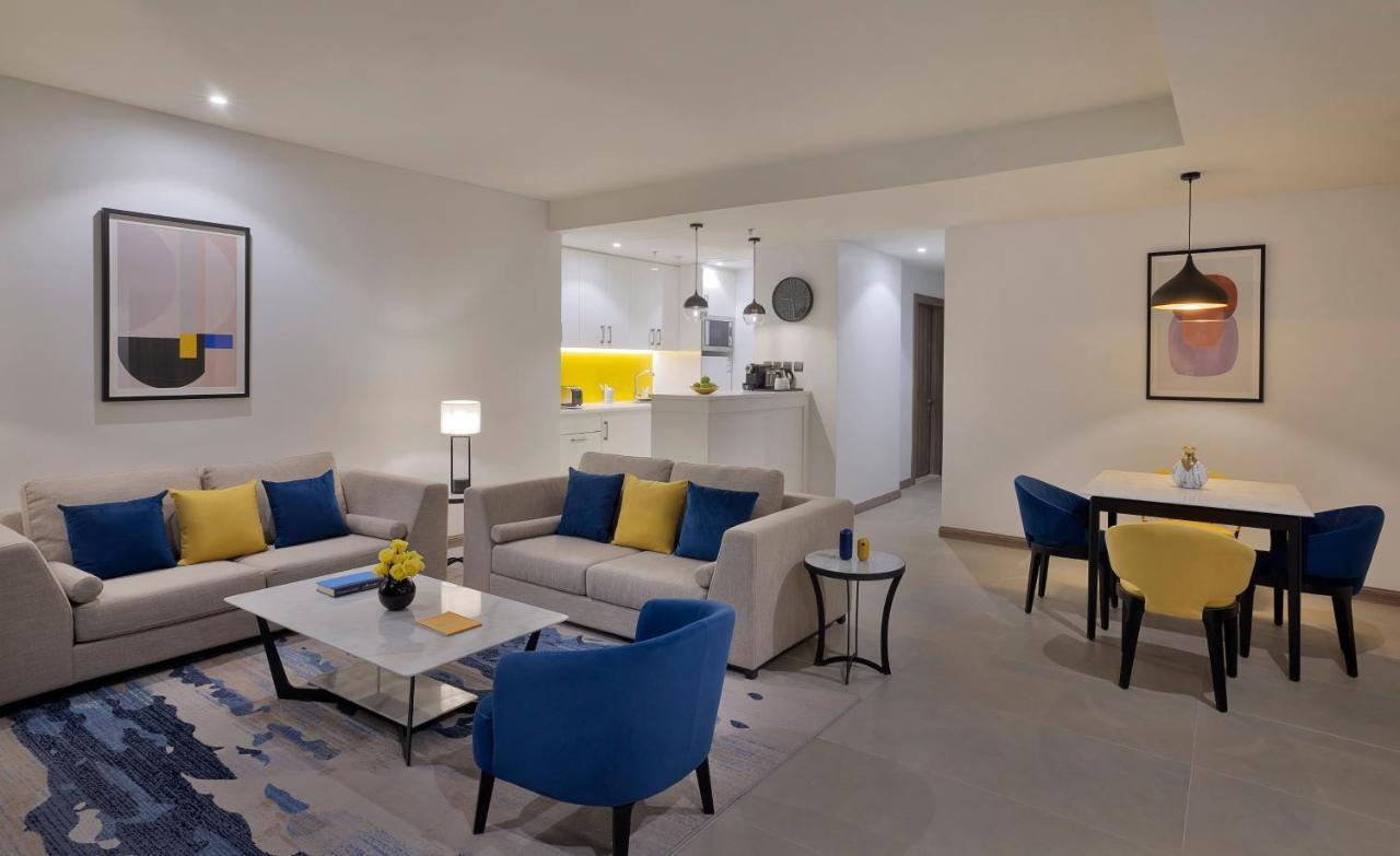 Hotel Voco Al Khobar By Ihg Exterior foto A living room at the hotel