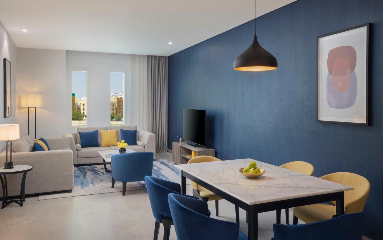 Hotel Voco Al Khobar By Ihg Exterior foto A living room at the hotel