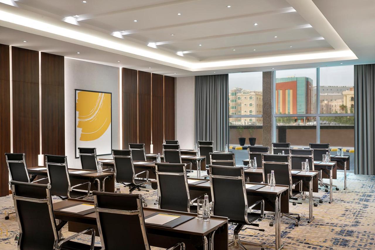 Hotel Voco Al Khobar By Ihg Exterior foto Meeting room